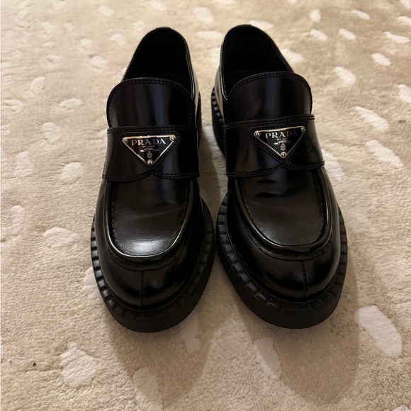 Prada Women’s Black Loafers - Picture 1 of 6